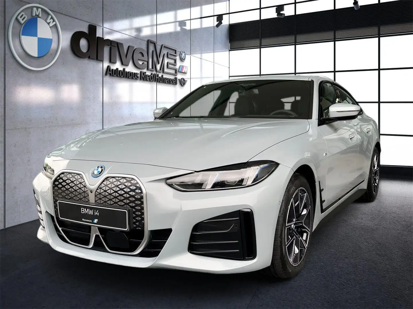 BMW i4 Gran Coupe eDrive35 M Sport Grau - 1