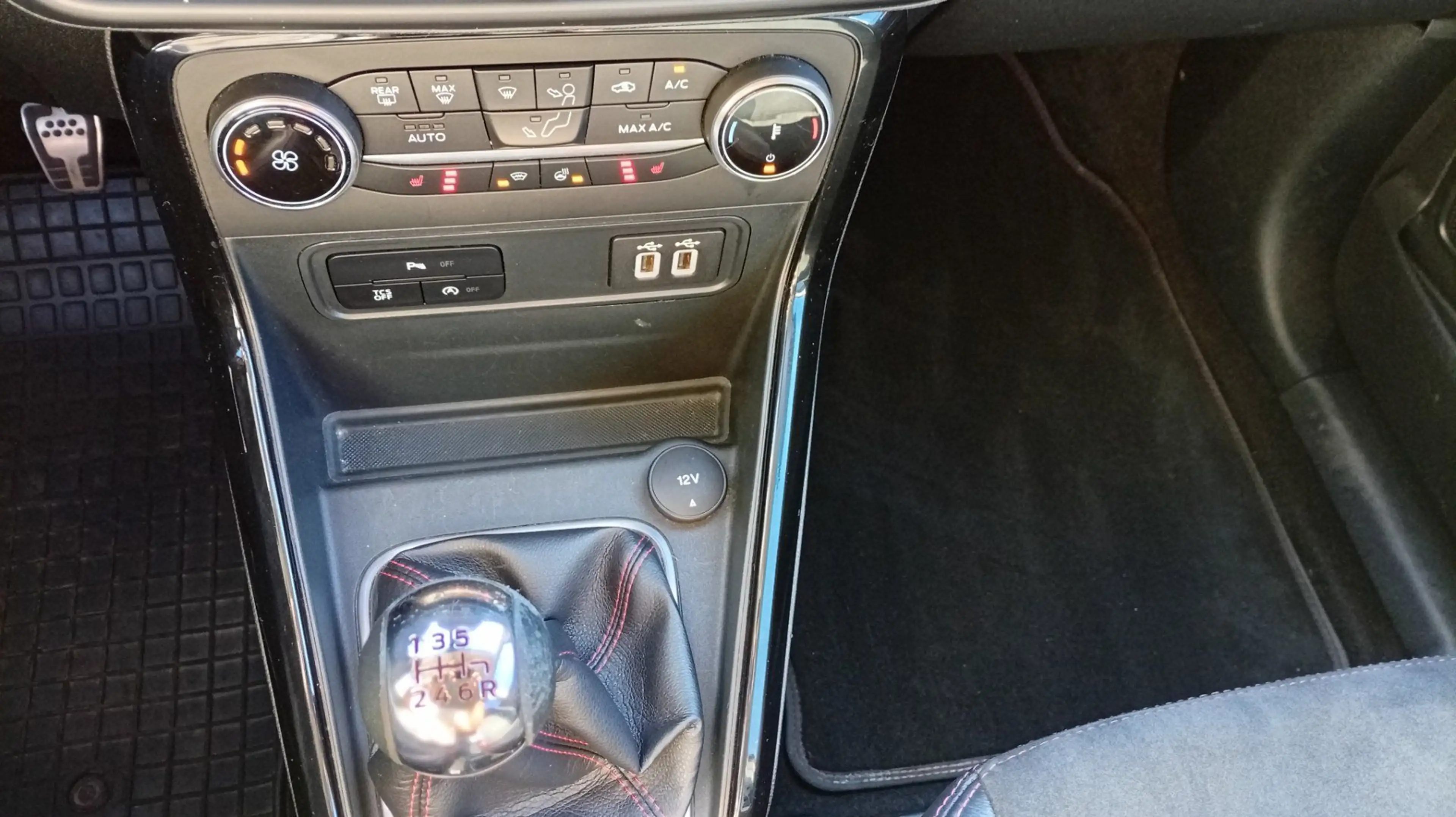 Ford EcoSport ST-Line Start/Stopp (EURO 6d — photo 13