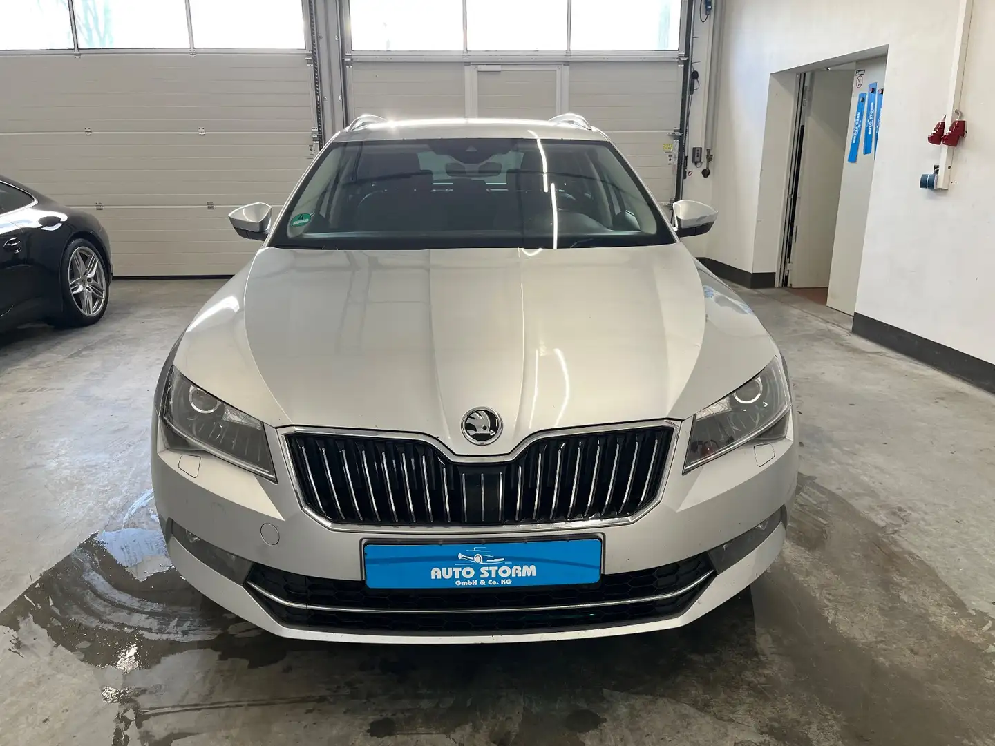 Skoda Superb Combi 2.0 TDI Style *1-Hand *Memory *ACC *Navi ACC Argent - 2