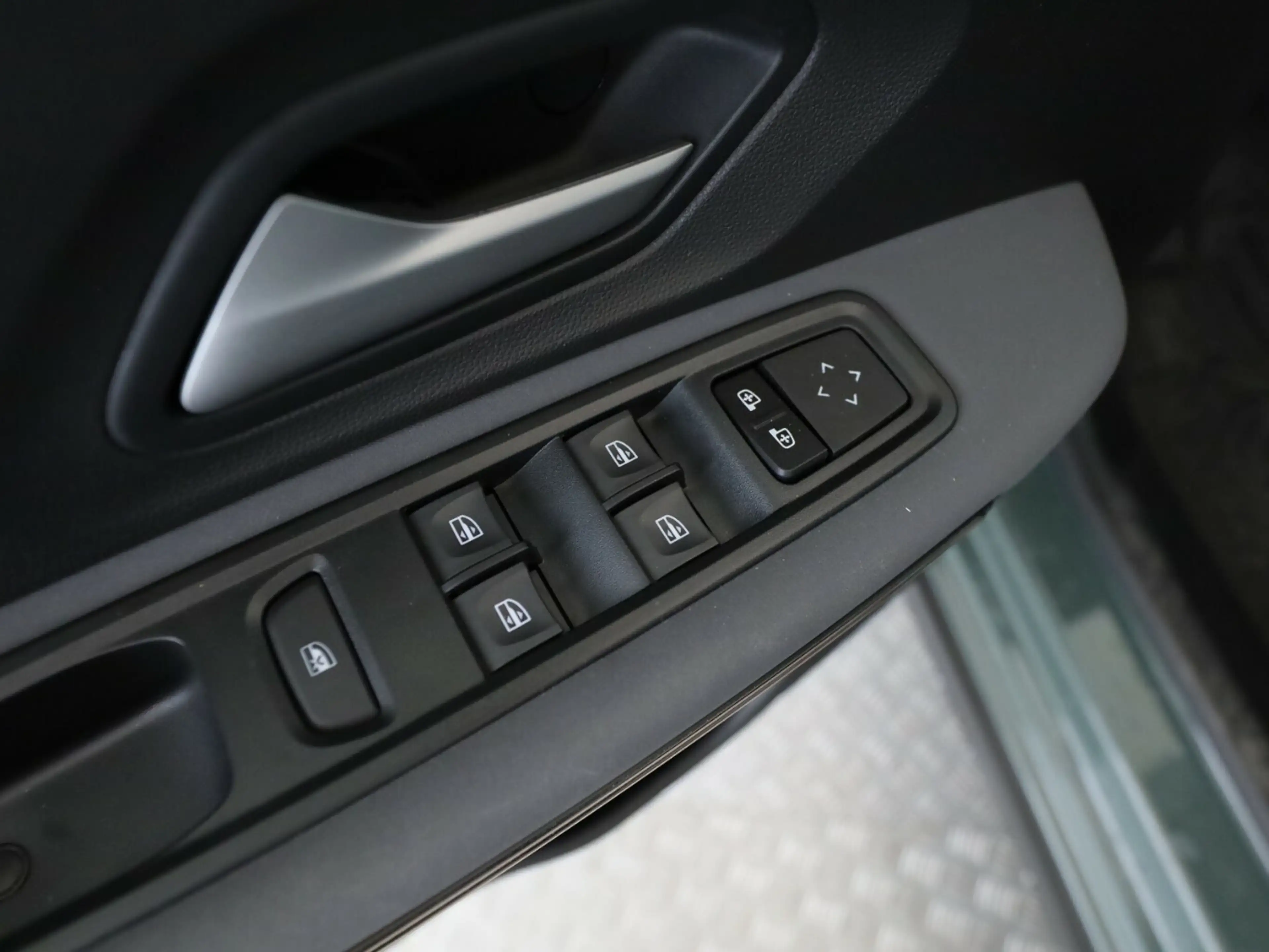 Dacia Jogger Extreme TCE 110 [7-SITZER] — photo 7