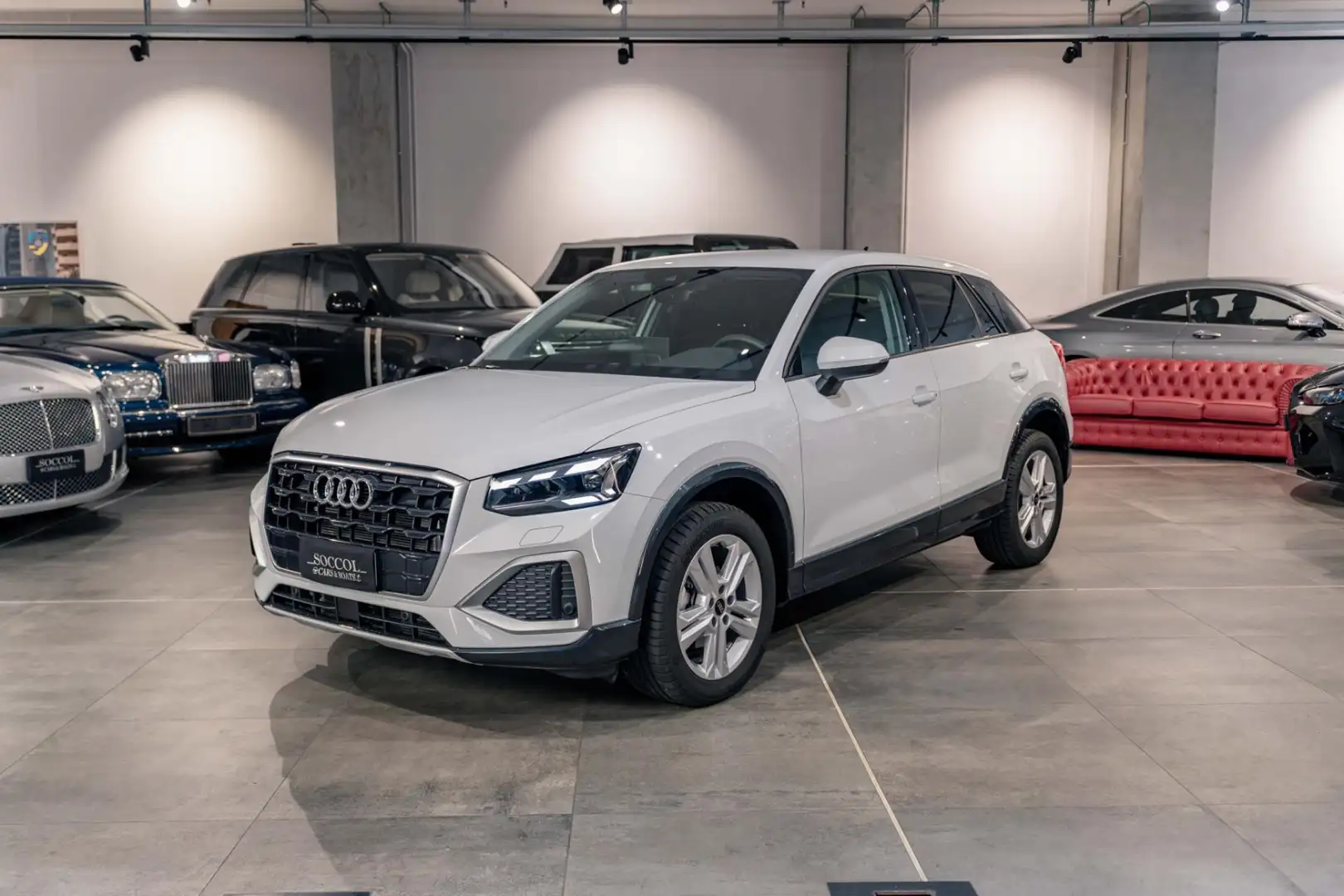 Audi Q2 35 TFSI S tronic Business Advanced*VIRTUAL*LED Weiß - 1