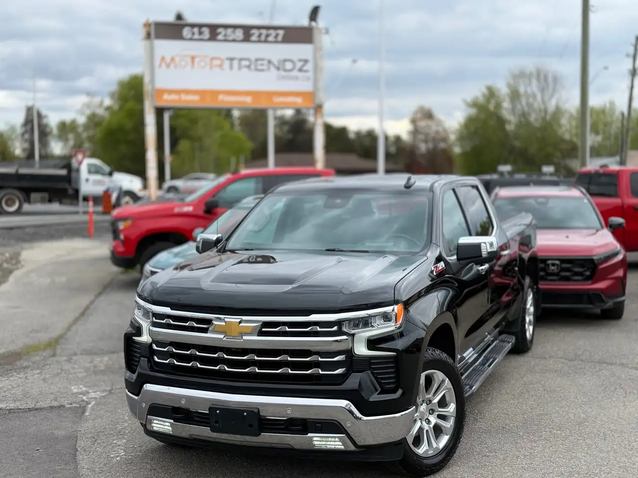 Chevrolet Silverado 1500 снимка Chevrolet Silverado 1500