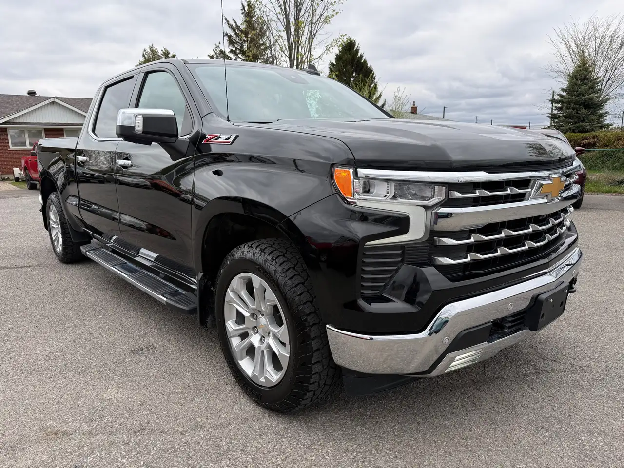 Chevrolet Silverado 1500 снимка Chevrolet Silverado 1500