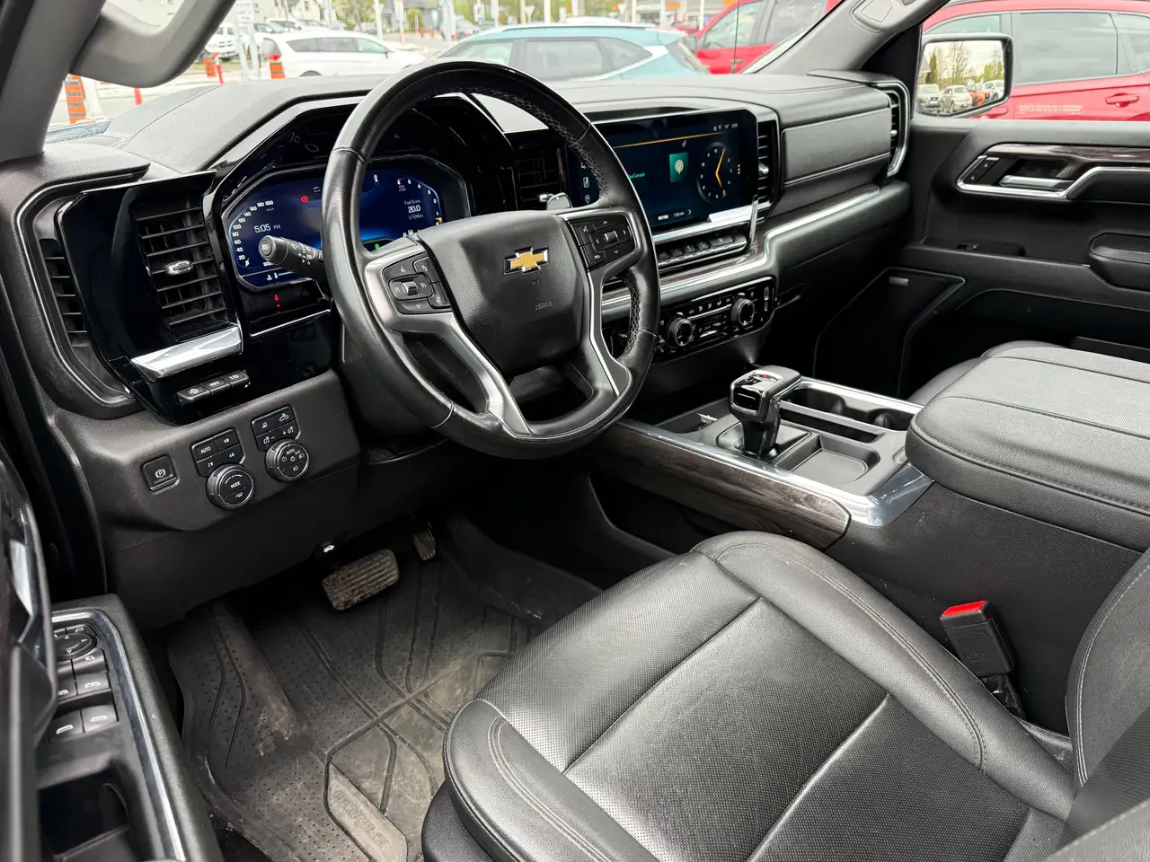 Chevrolet Silverado 1500 снимка Chevrolet Silverado 1500