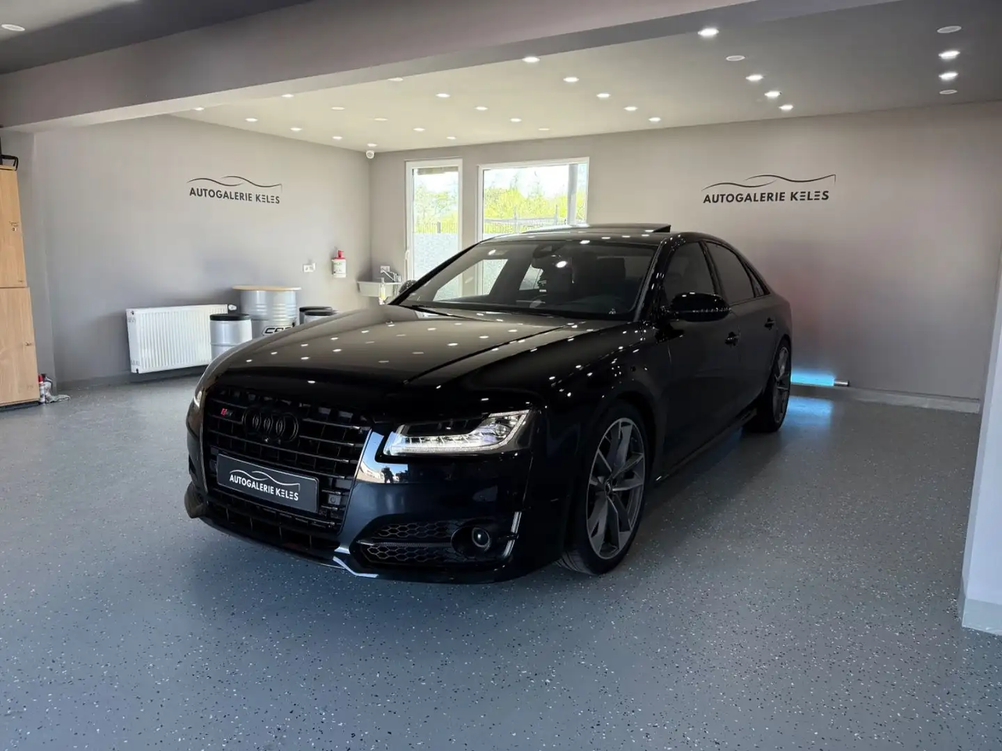 Audi S8 4.0 TFSI quattro plus CARBON*GSD*HUD*ACC*SPUR Schwarz - 2
