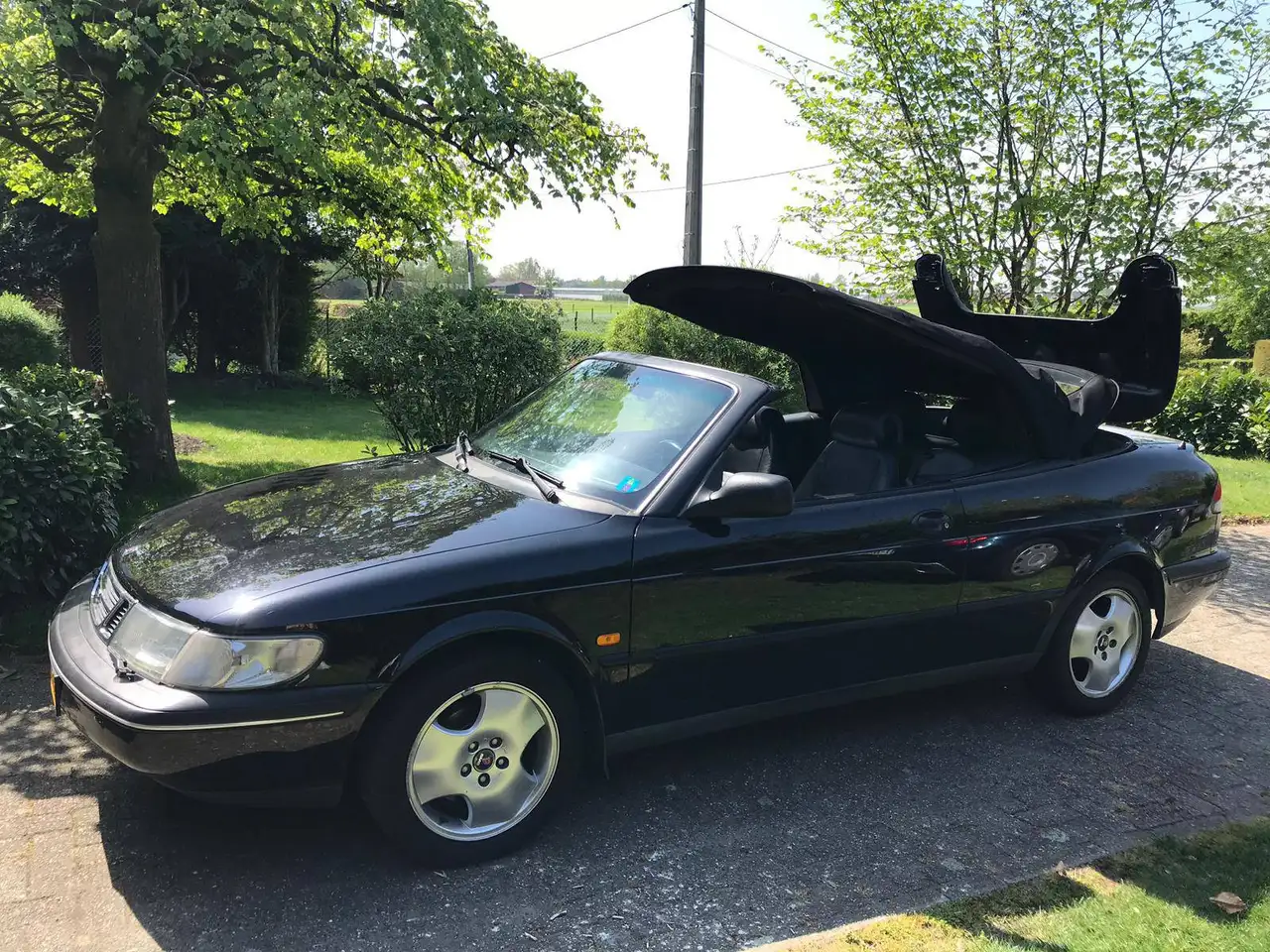 Saab 900 2.3 SE, foto 2
