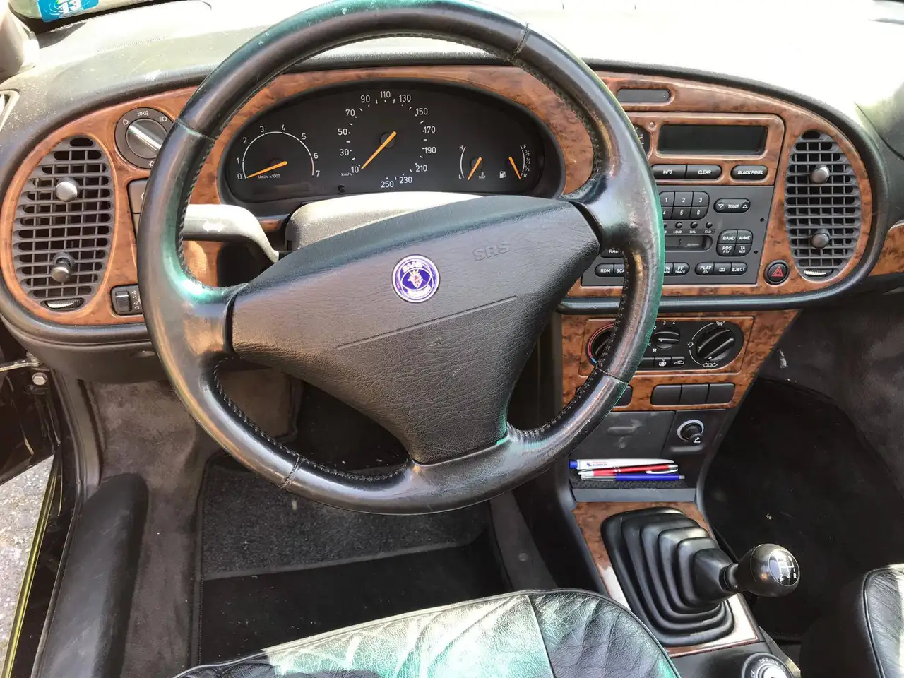 Saab 900 2.3 SE, foto 6