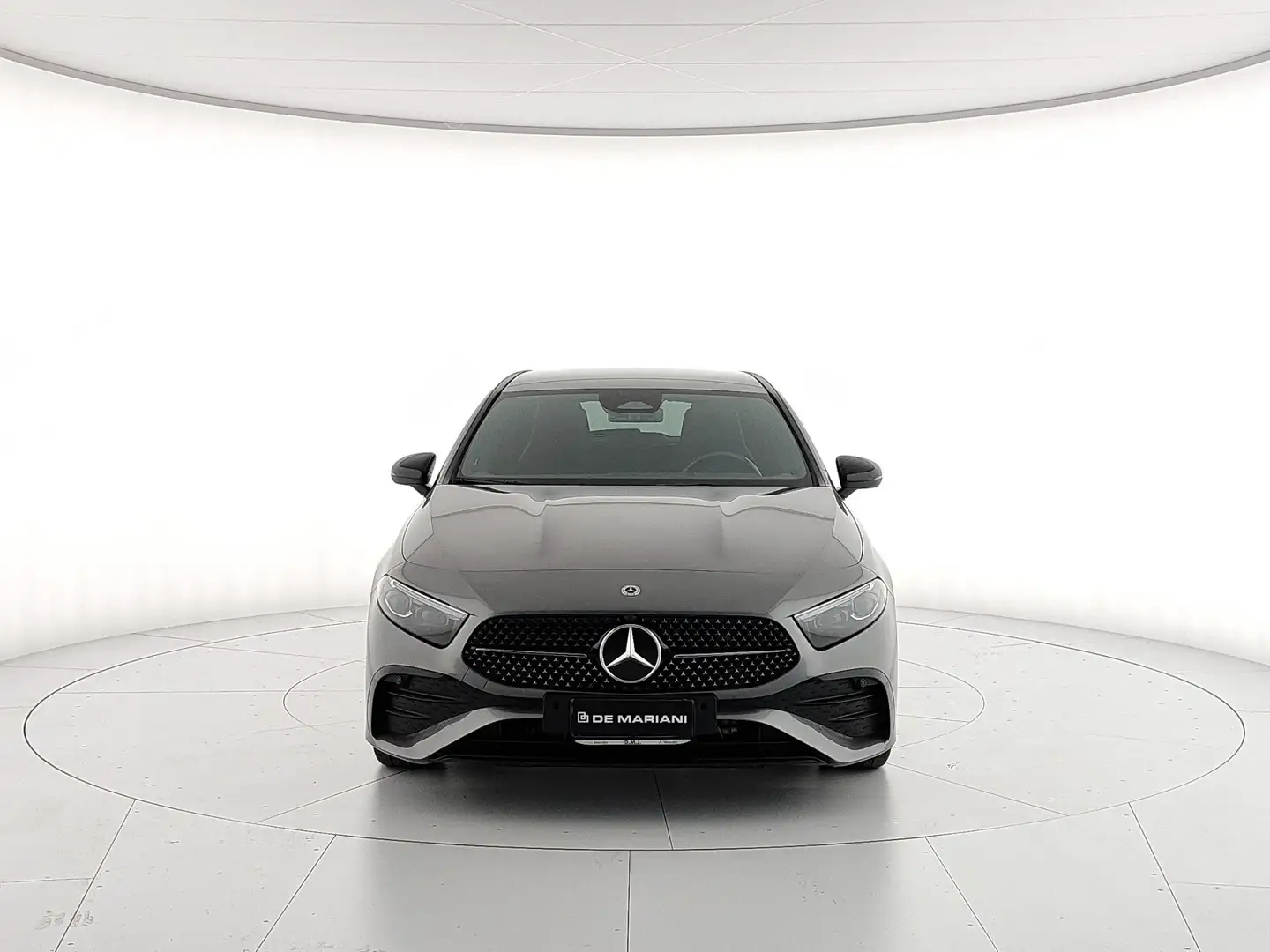 Mercedes-Benz A 180 Classe A 180 d AMG Line Advanced Plus auto (Br) Grigio - 2