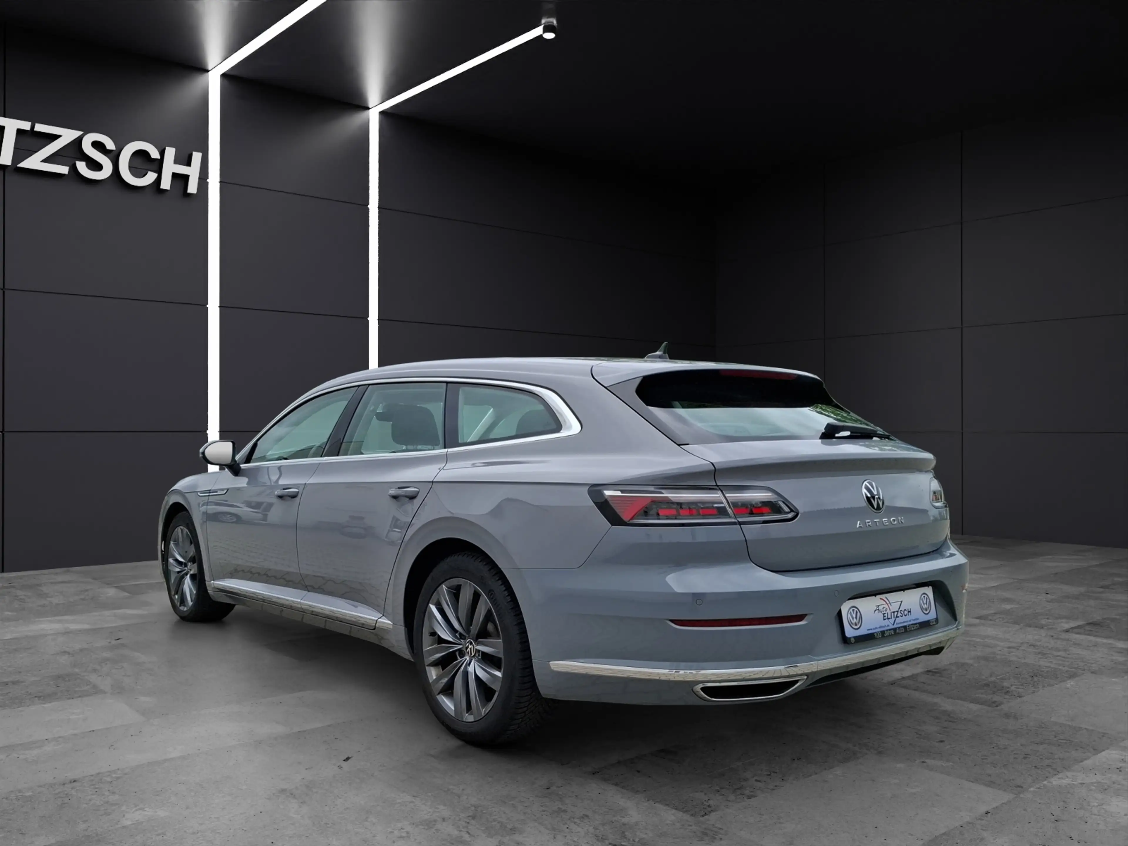 Volkswagen Arteon SB TSI Elegance DSG LED Navi AID ACC PDC SHZ 18" — photo 3