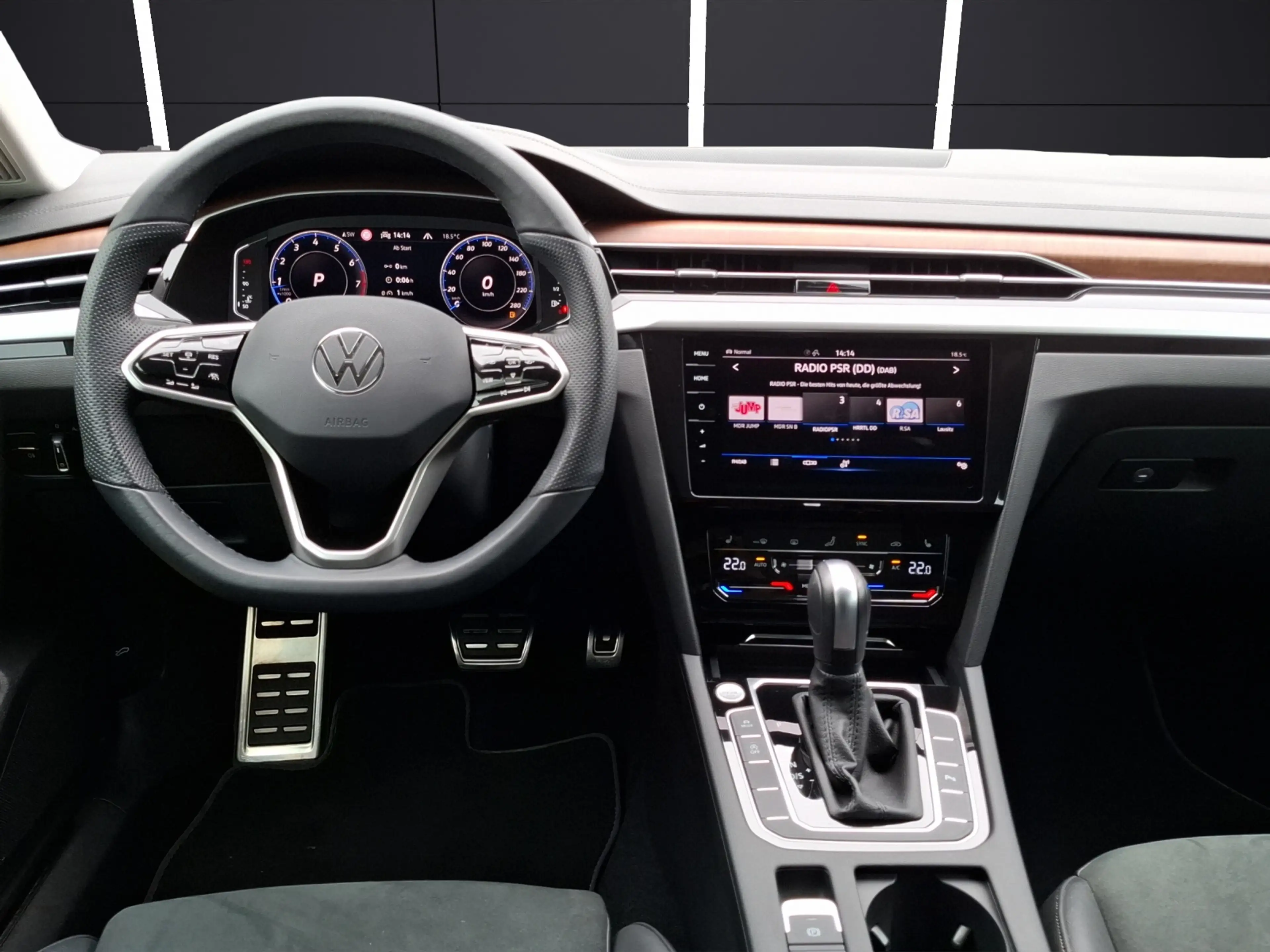 Volkswagen Arteon SB TSI Elegance DSG LED Navi AID ACC PDC SHZ 18" — photo 14