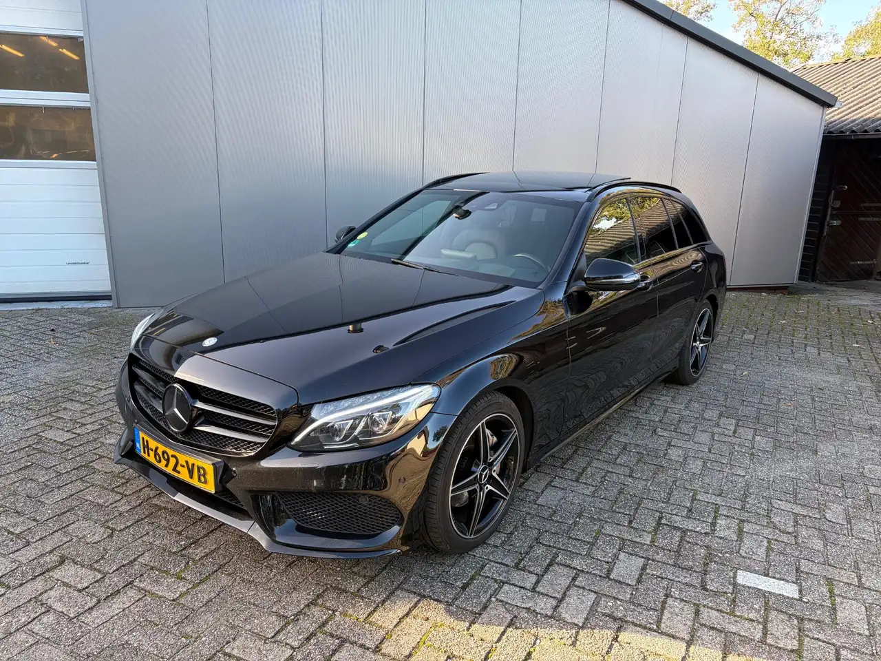 Mercedes-Benz C 220