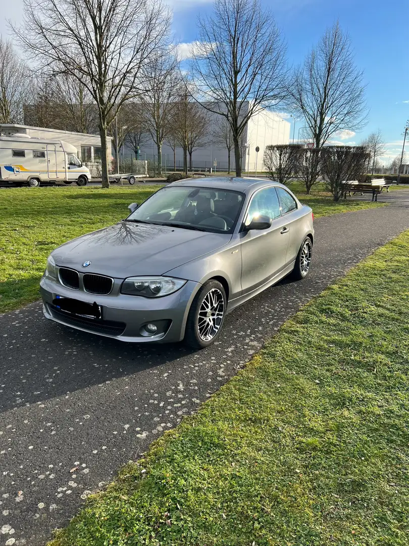 BMW 118 118d Coupe - 1