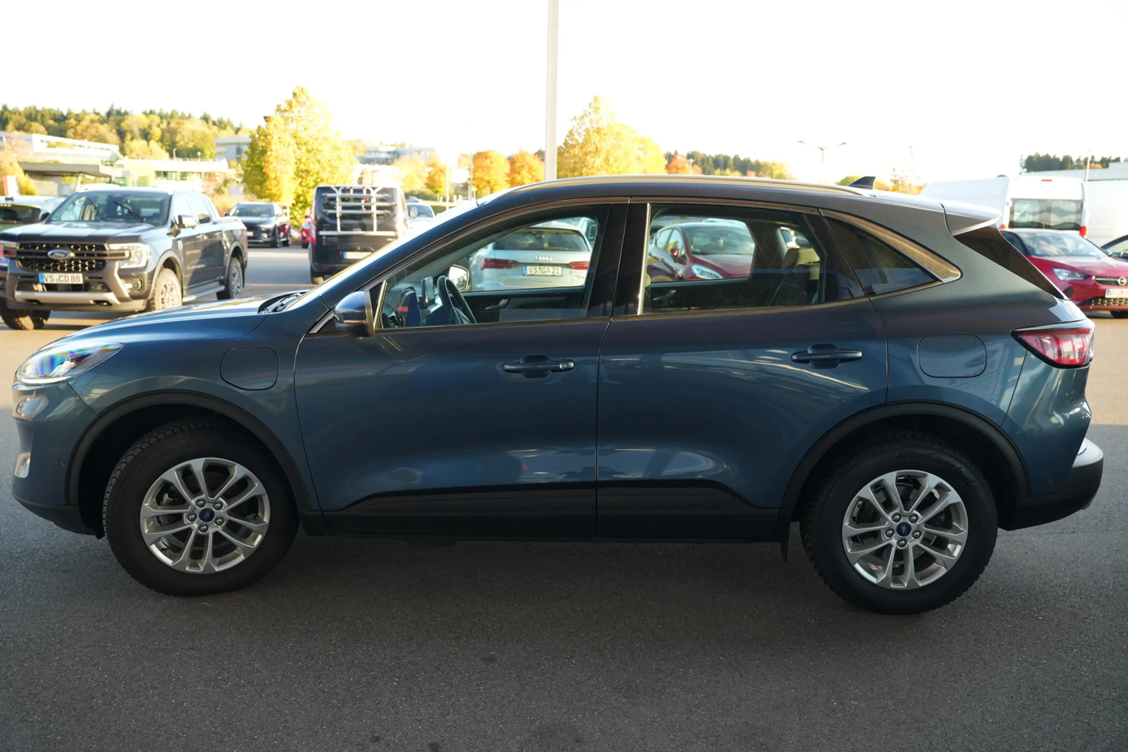 Ford Kuga Plug-In Hybrid Titanium WINTER PAKET|FAHRASSISTENZ — photo 6