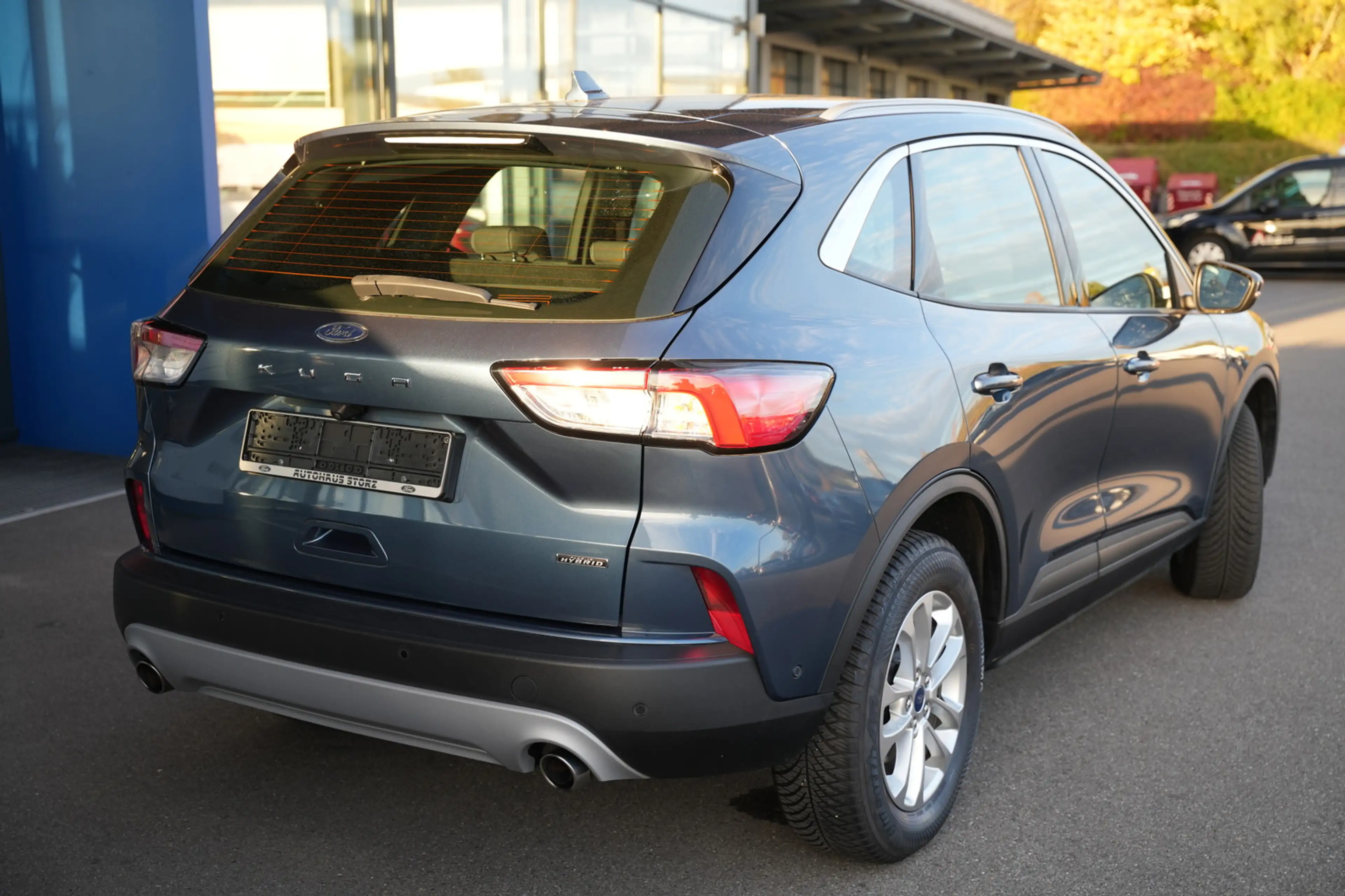 Ford Kuga Plug-In Hybrid Titanium WINTER PAKET|FAHRASSISTENZ — photo 3