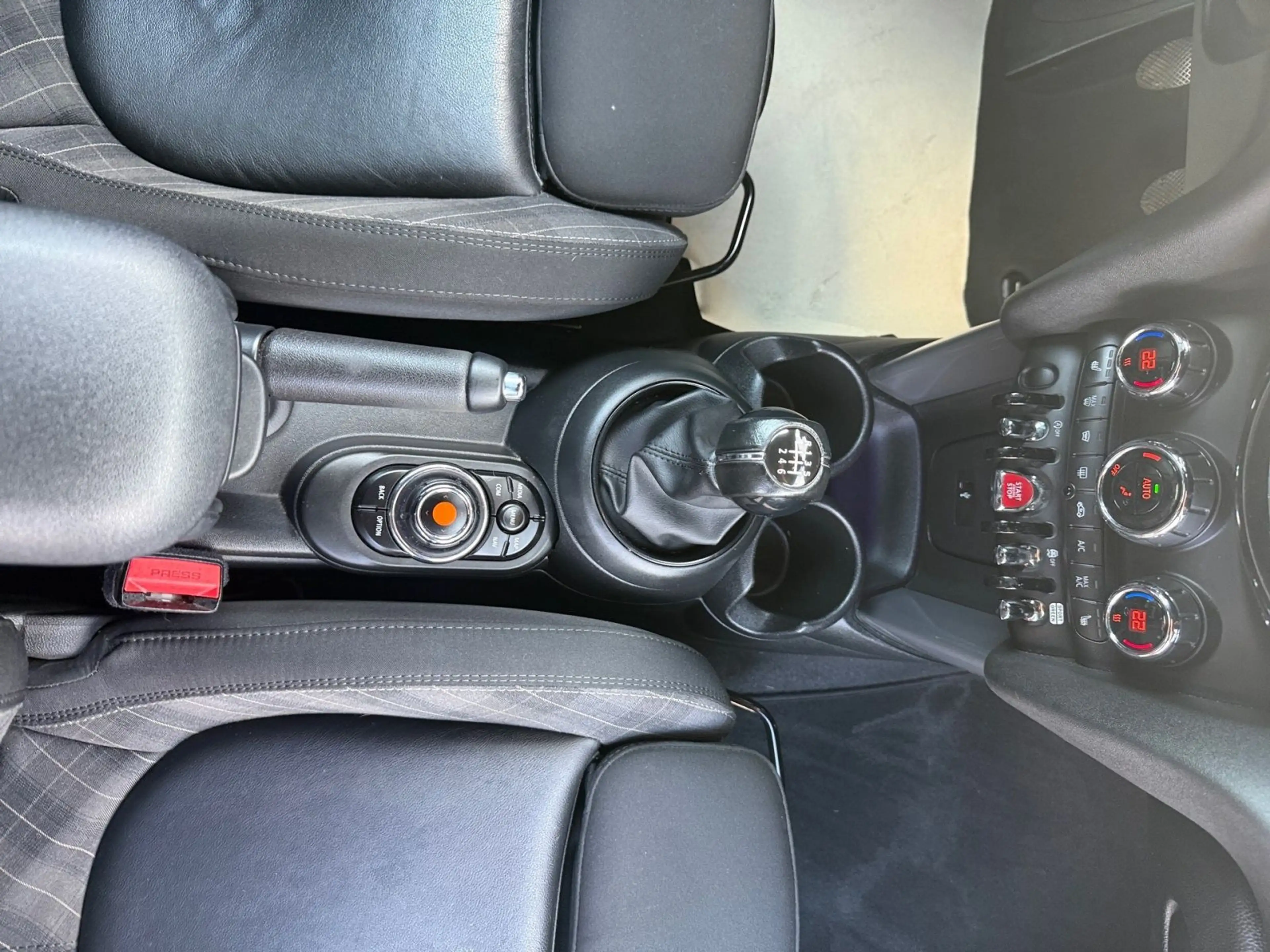 MINI Cooper Mini 1.5 Cooper 3-trg 2WD — photo 15
