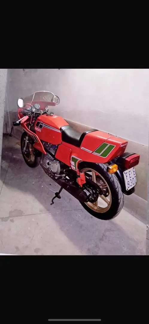 Ducati 500 Pantah Red - 2