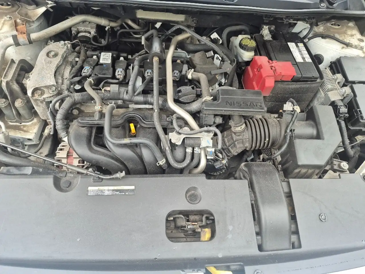 Nissan Sentra снимка Nissan Sentra