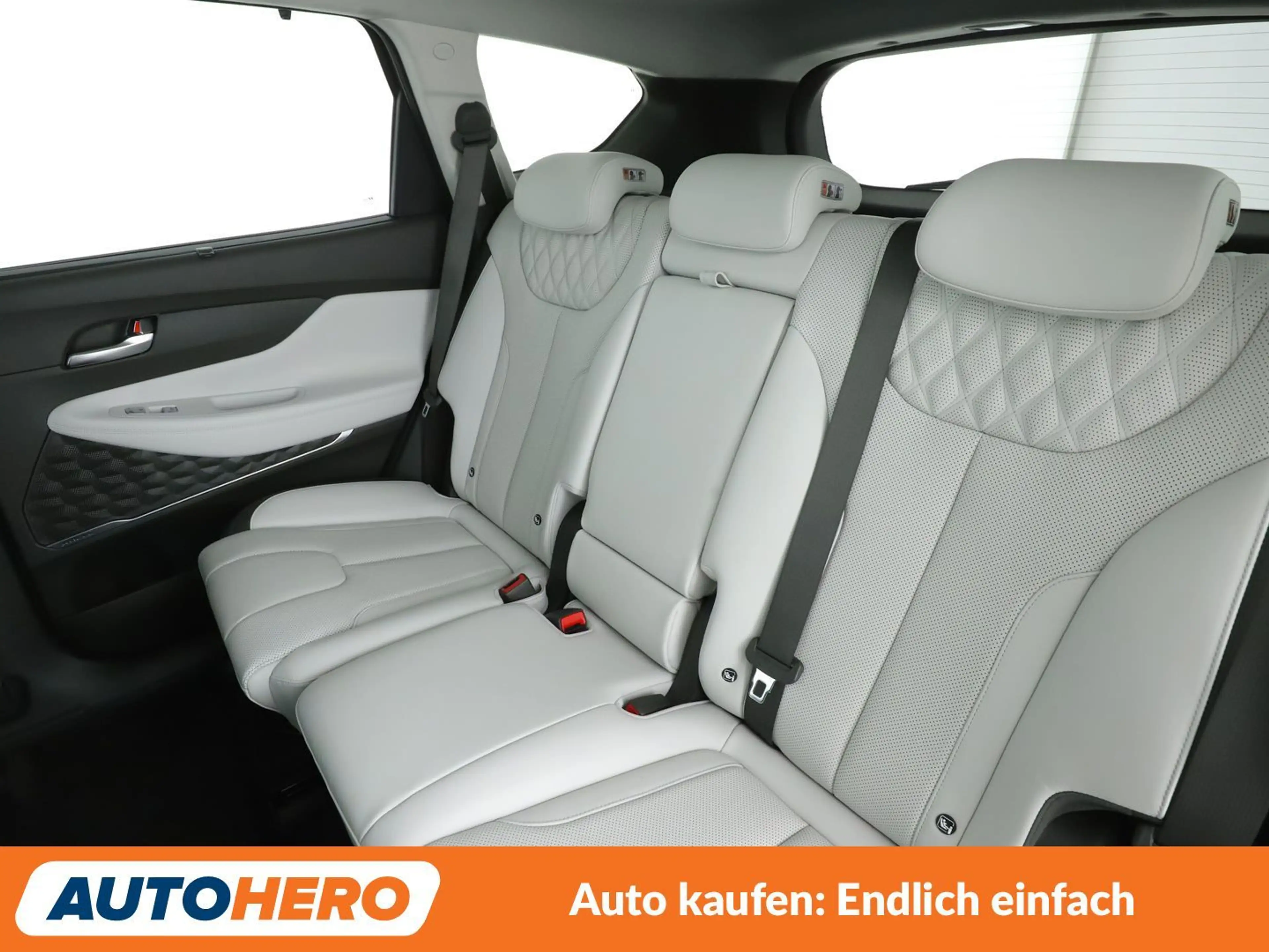 Hyundai SANTA FE 2.2 CRDi Signature 4WD Aut.*360CAM*HUD*NAVI*SHZ* — photo 14