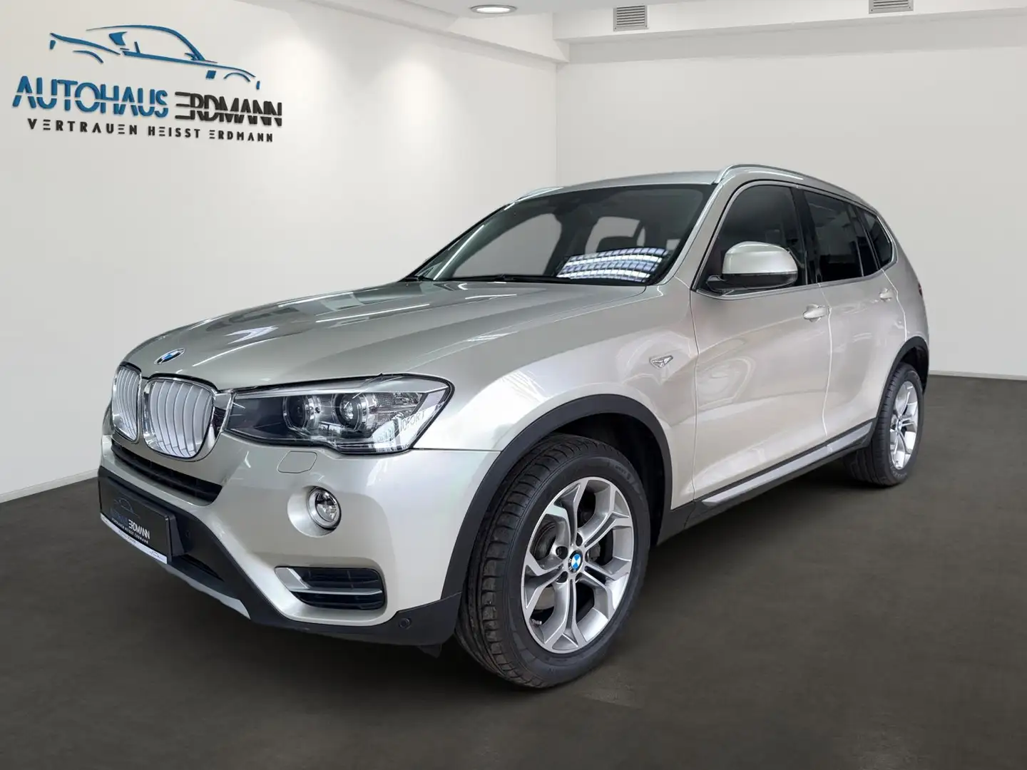 BMW X3 xDrive 20d*23.760 Km*Aut*Leder*HuD*Bi-Xenon Silber - 1