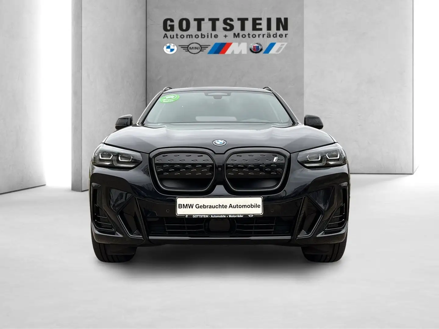 BMW iX3 M Sport Aut. Impressive Schwarz - 2