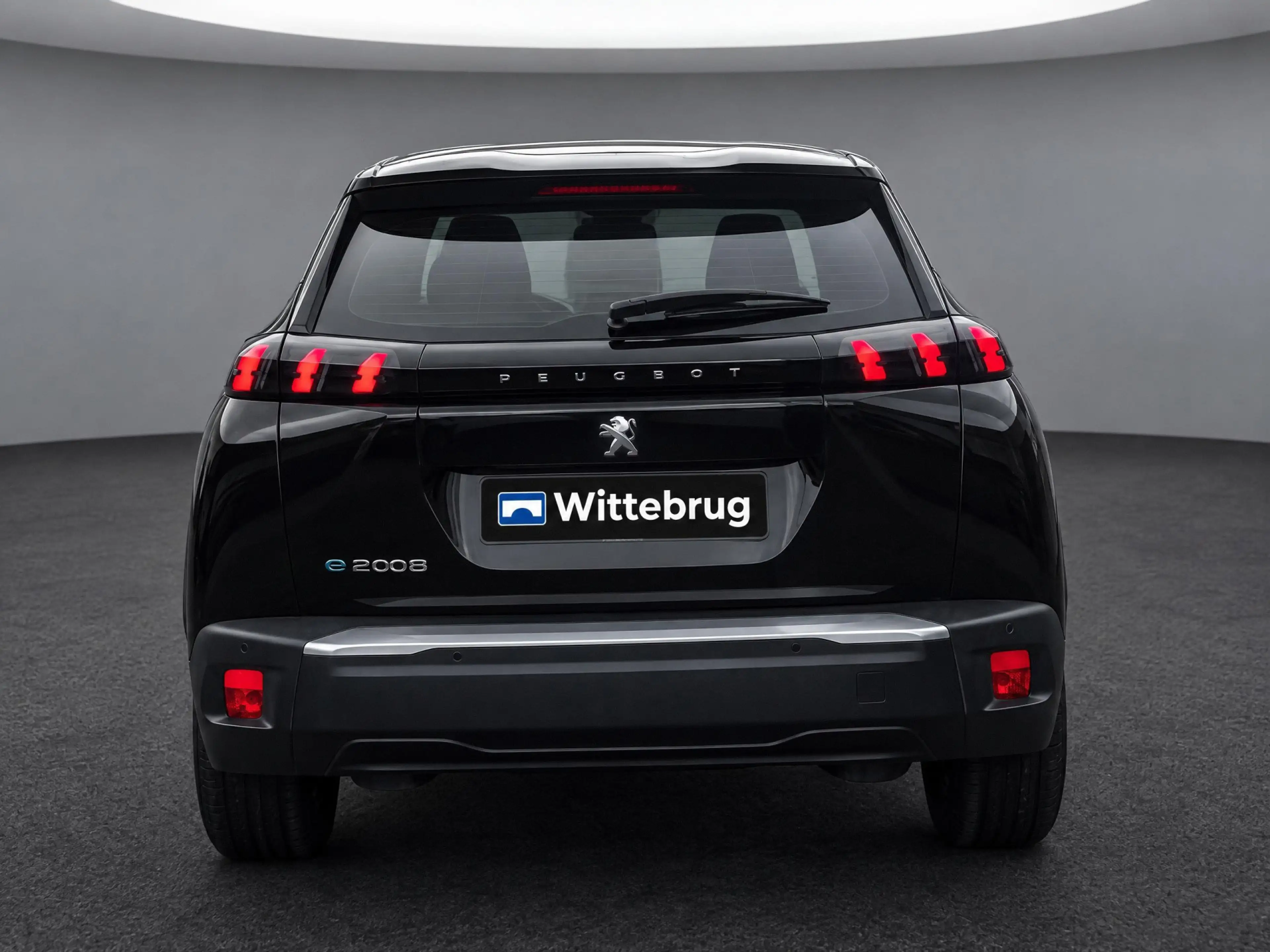 Peugeot e-2008 EV Active 50 kWh — photo 10