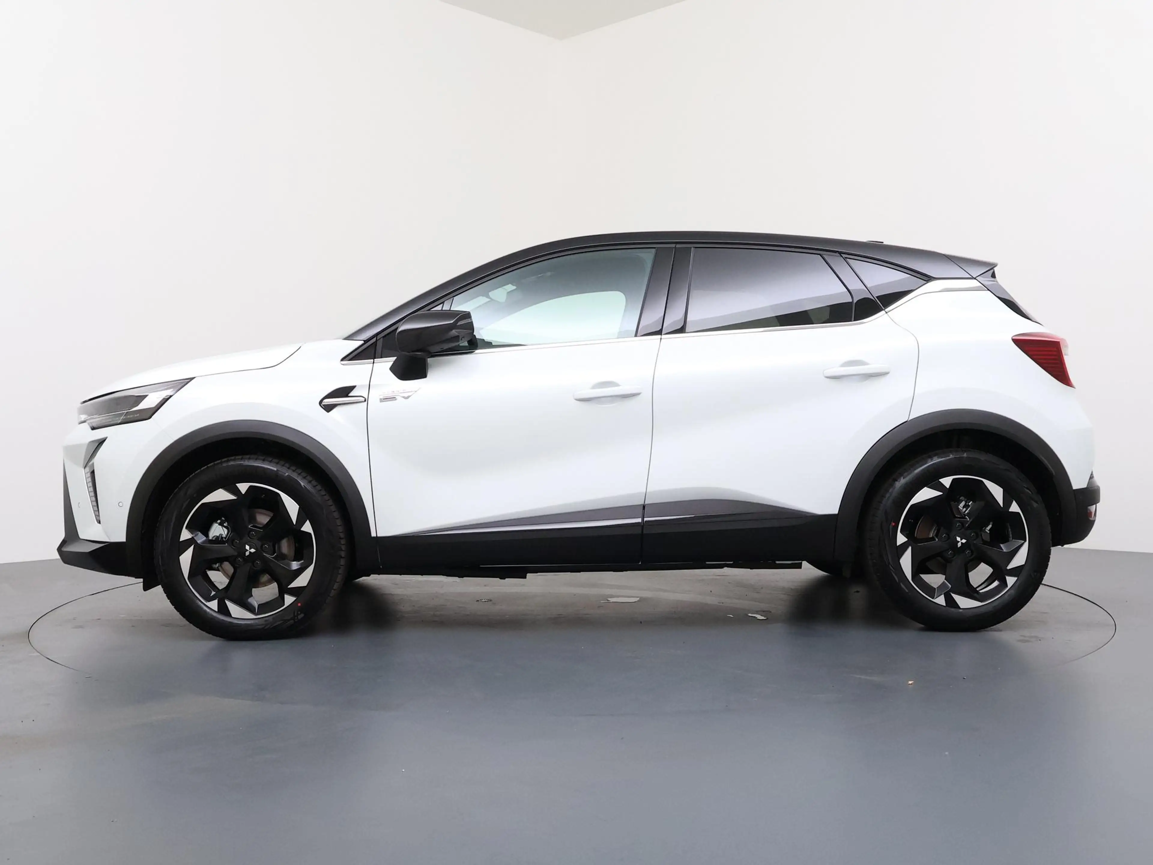 Mitsubishi ASX 1.8 HEV AT Instyle Lederen Bekleding | Elektrische — photo 2