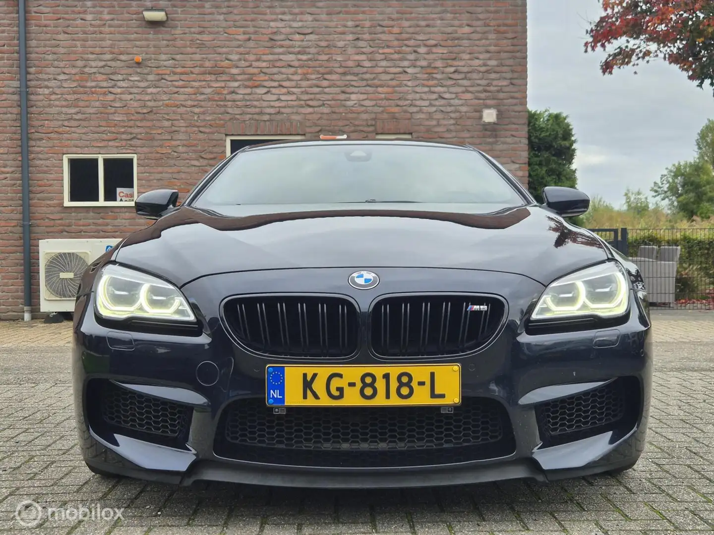 BMW M6 M Zwart - 2