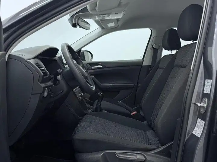 Volkswagen T-Cross Life 1.0 TSI 5 vel. 2024, foto 18