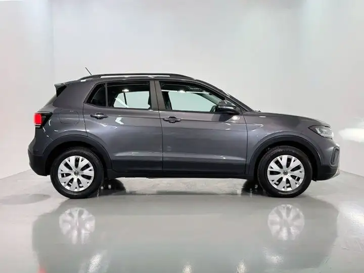 Volkswagen T-Cross Life 1.0 TSI 5 vel. 2024, foto 3