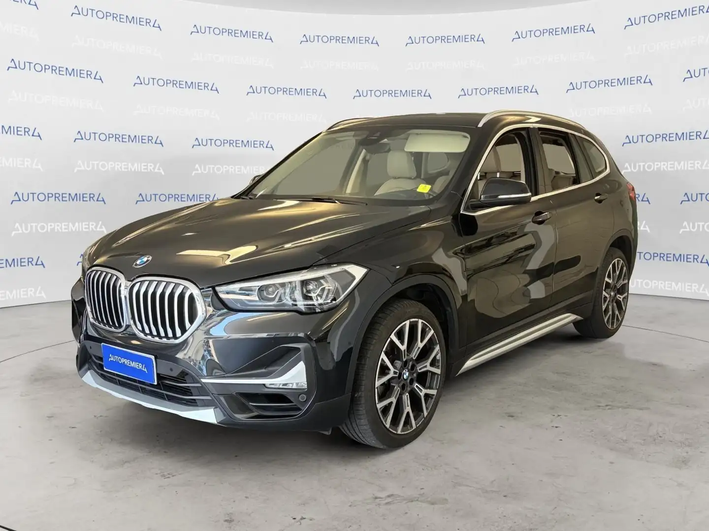 BMW X1 X1 sDrive18i xLine aut Nero - 1
