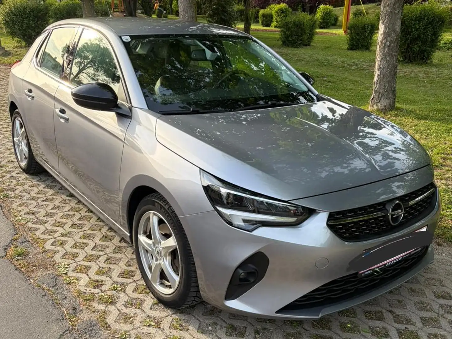 Opel Corsa Corsa 1,5 Diesel Elegance Elegance Grau - 1