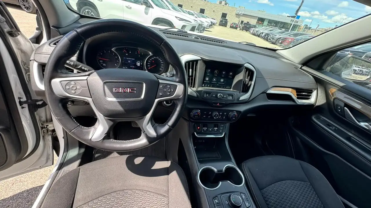 GMC Terrain снимка GMC Terrain