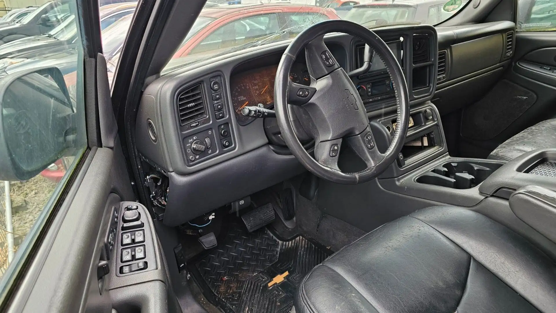 Chevrolet Avalanche LPG  Klima 4WD Brandschaden Innen Negru - 2