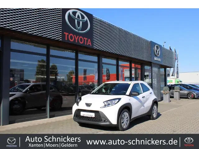 Toyota Aygo X +ACAA+GJ-RÄDER !!