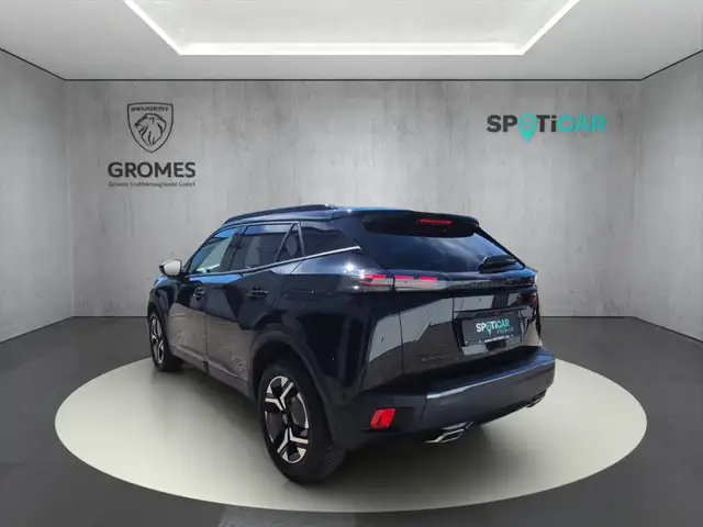 Peugeot 2008 view 5