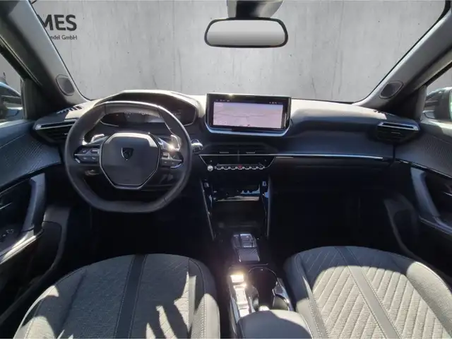 Peugeot 2008 view 12