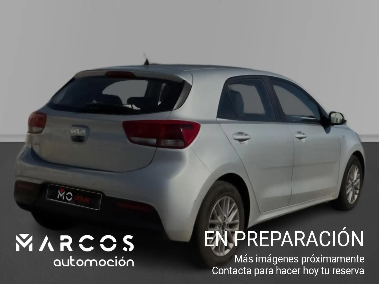 Kia Rio 1.0 T-GDi MHEV iMT Drive 100 Plateado - 2