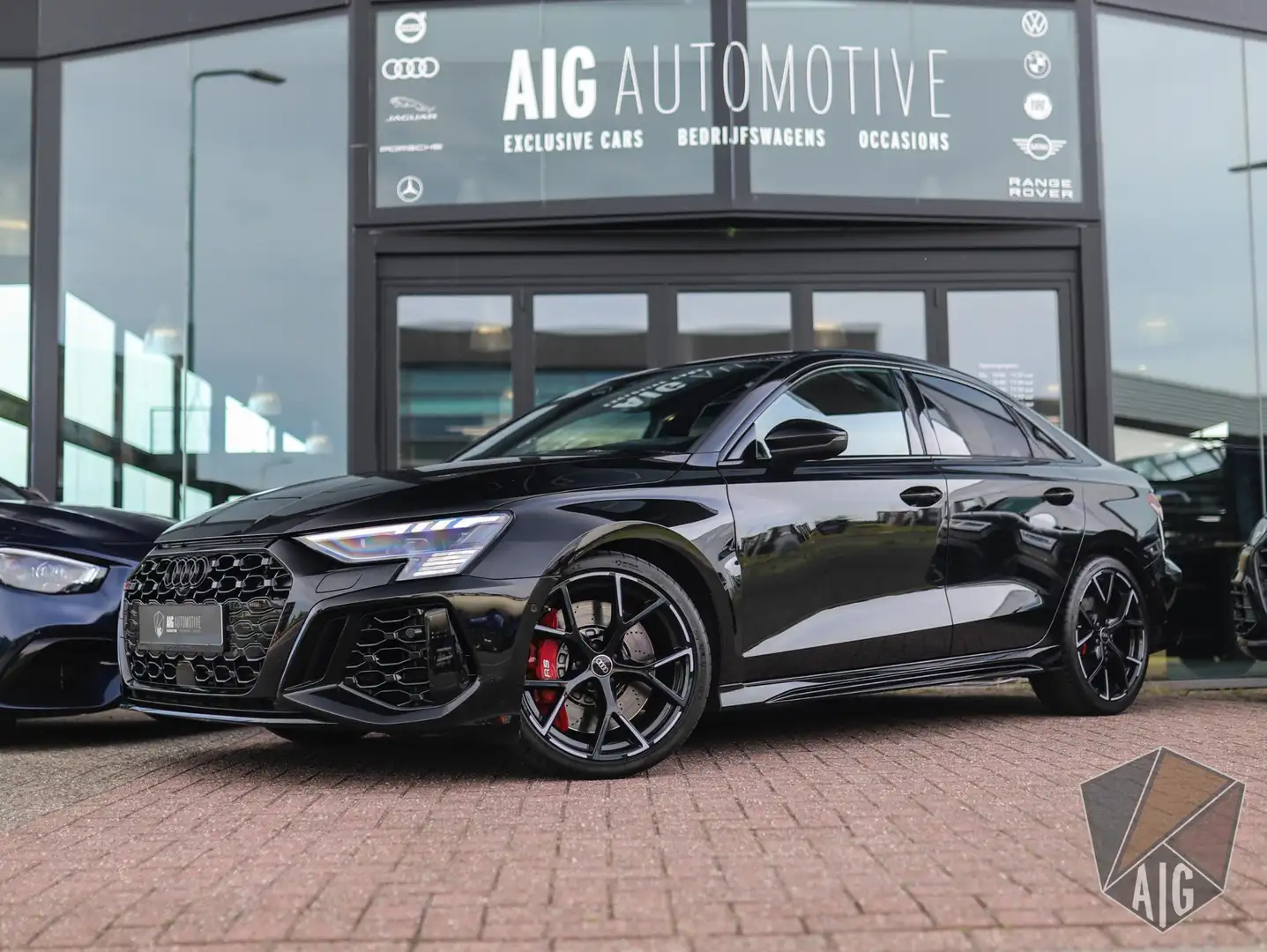 Audi RS3 Limousine 2.5 TFSI A3 quattro | RS-Dynamic | Matri Zwart - 1