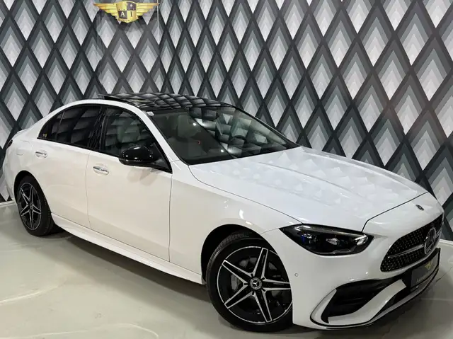 Mercedes-Benz C 300 e 4Matic Aut. // AMG LINE // PANO // PREMIUM //