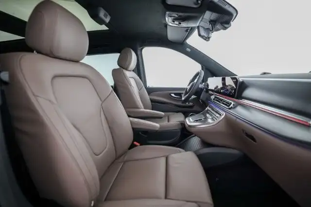 Mercedes-Benz V 300 d 4MATIC EXCLUSIVE Lang AHK 2,5t 6 Sitze Ansicht 16