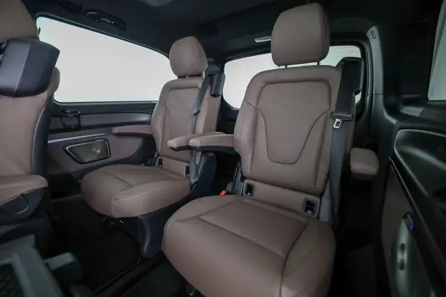 Mercedes-Benz V 300 d 4MATIC EXCLUSIVE Lang AHK 2,5t 6 Sitze Ansicht 9