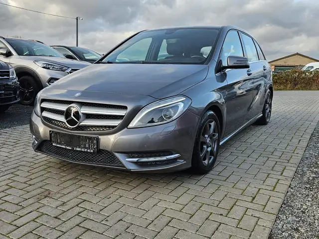 Mercedes-Benz B 200 B B 200 CDI