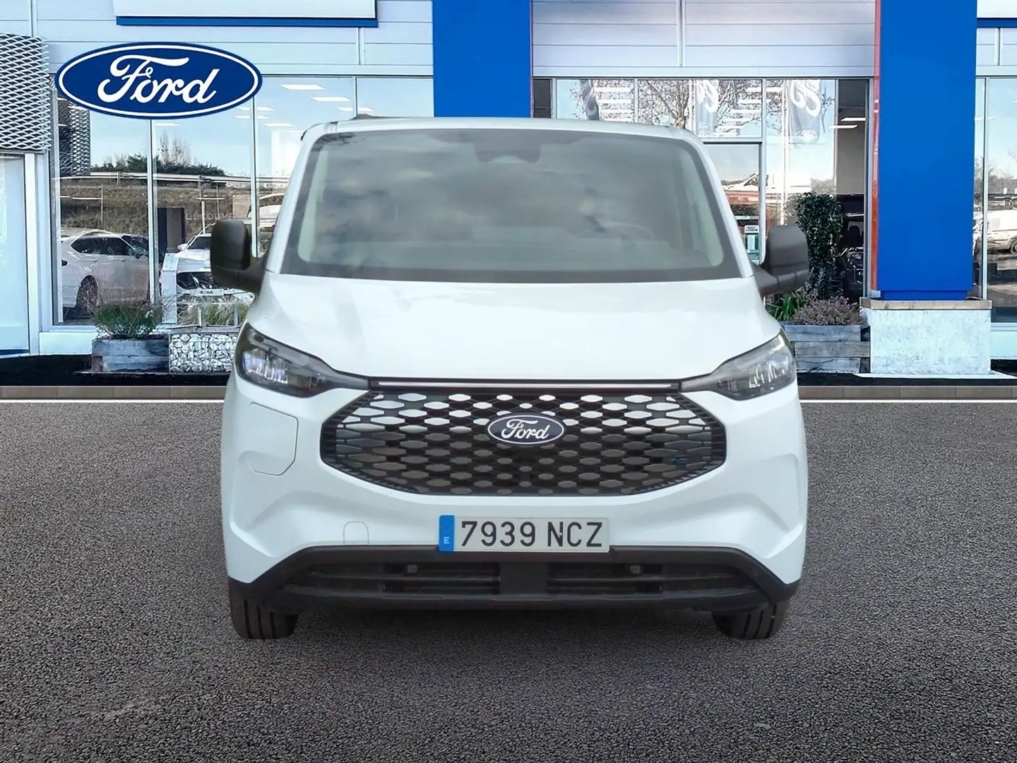 Ford Transit Custom E-Transit Van Trend 320 L1 100kW Blanc - 2