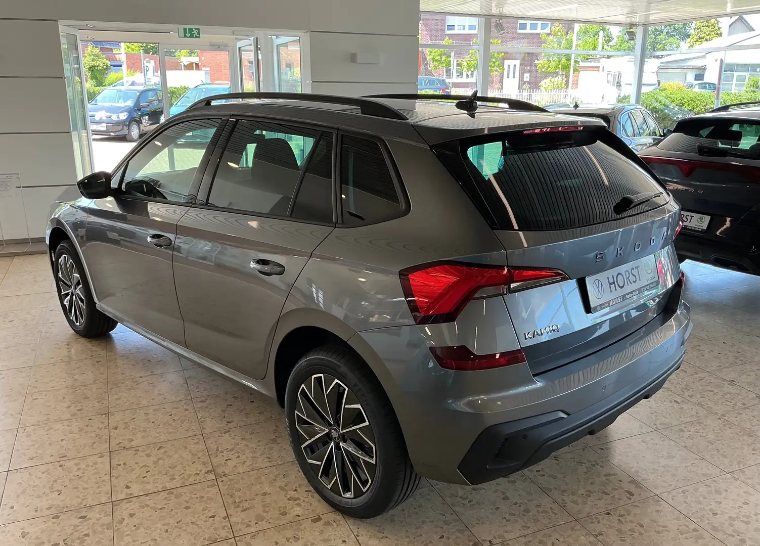 Skoda Kamiq Selection Kamera / Kessy / 17 / Smart-Link Grau - 2