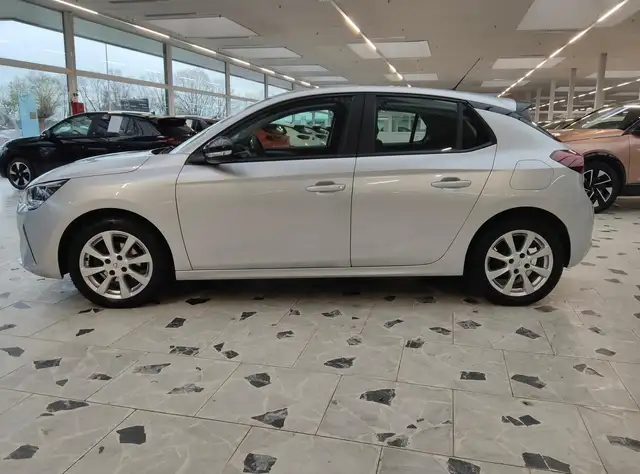Opel Corsa view 4