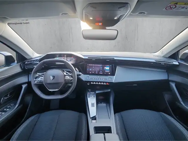 Peugeot 308 view 12