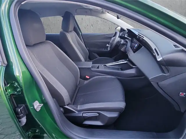 Peugeot 308 view 13