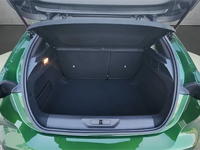 Peugeot 308 view 7