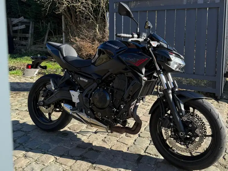 Kawasaki Z 650 - foto 3
