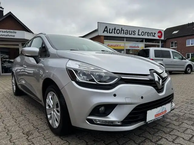 Renault Clio IV Limited/1. Hand/Navi/PDC/
